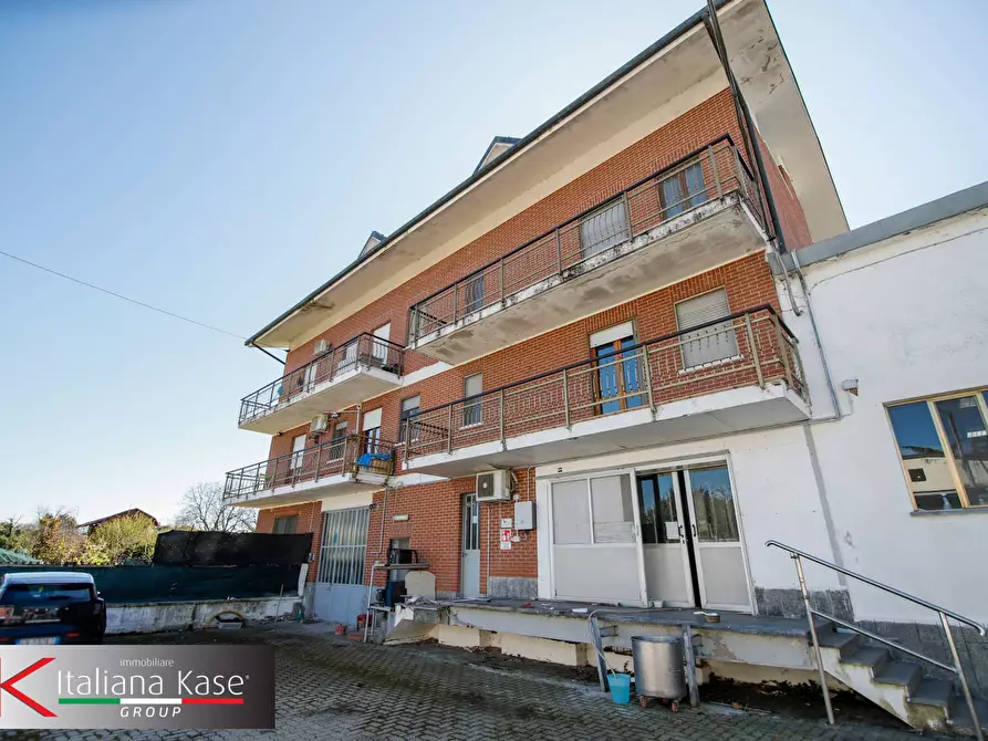 Immagine 1 di Locale commerciale in vendita  in via zenomario 3 a Foglizzo