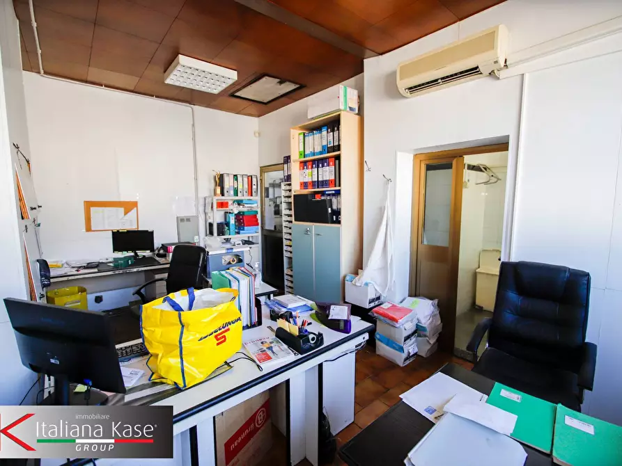 Immagine 25 di Locale commerciale in vendita  in via zemo mario 3 a Foglizzo