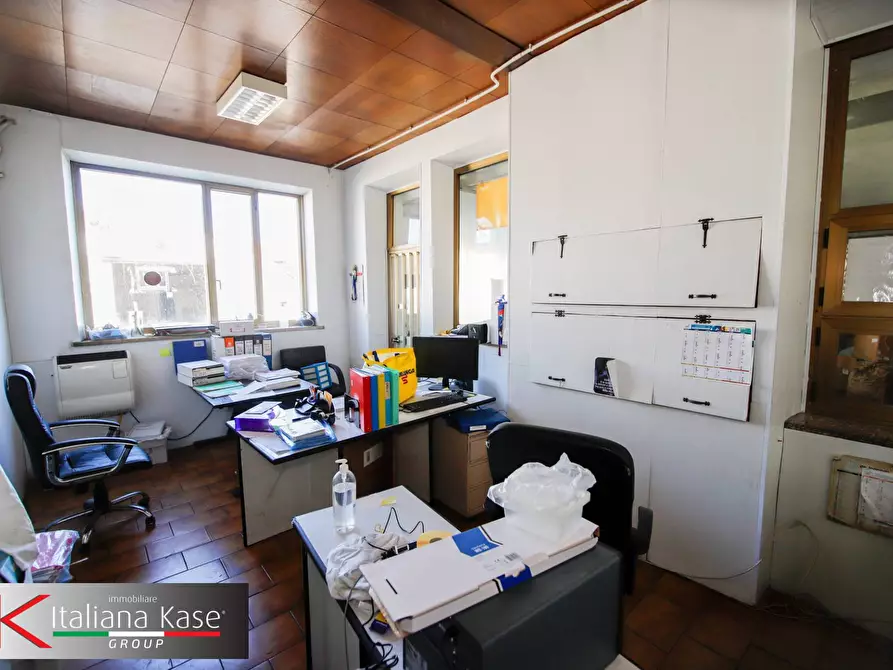 Immagine 26 di Locale commerciale in vendita  in via zemo mario 3 a Foglizzo