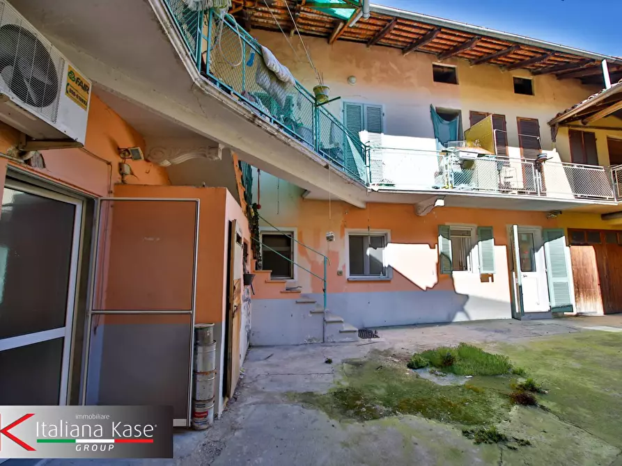 Immagine 3 di Appartamento in vendita  in via roma 21 a Albiano D'ivrea