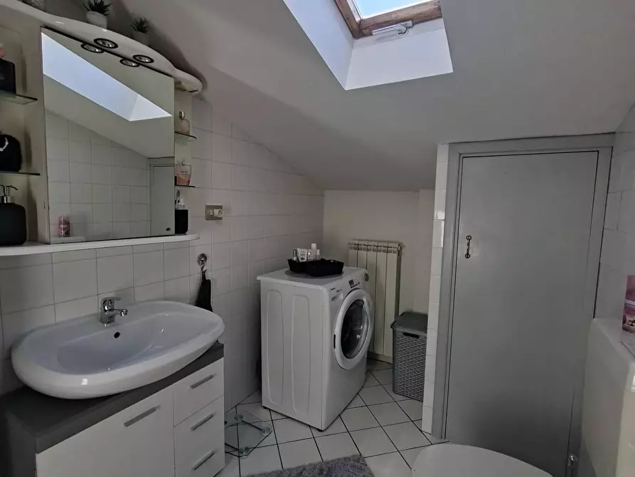 Immagine 13 di Attico in affitto  in viale europa a Mazzè