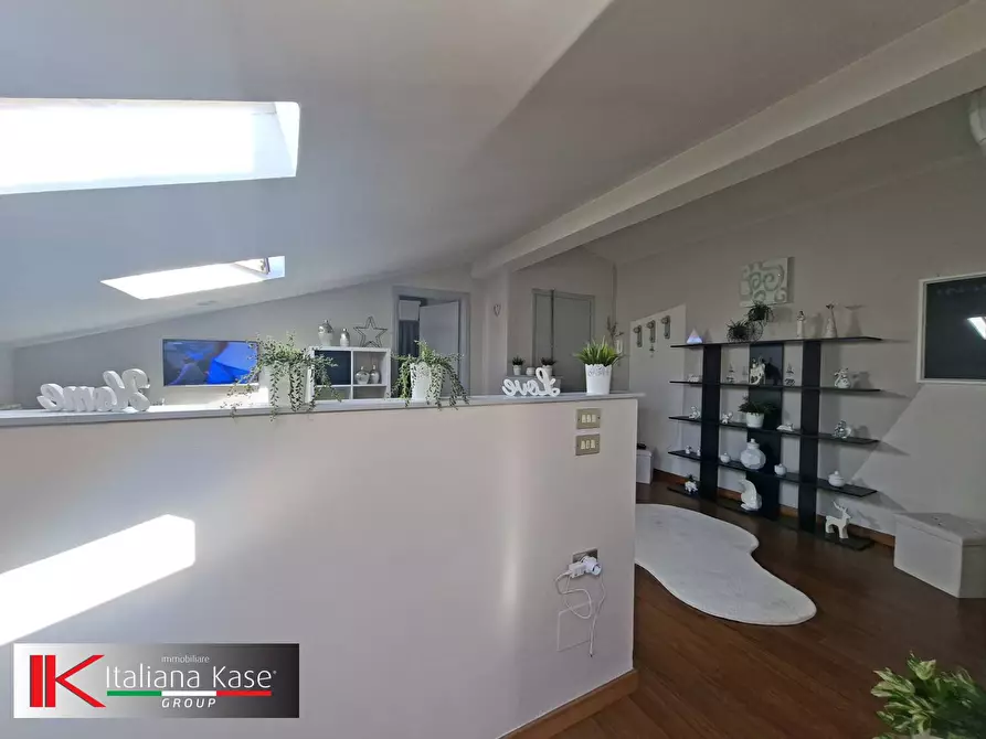 Immagine 8 di Attico in affitto  in viale europa a Mazzè