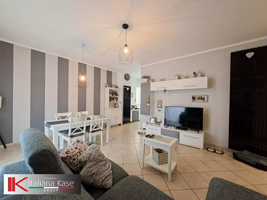 Immagine 2 di Appartamento in vendita  in diaz 44 a Caluso