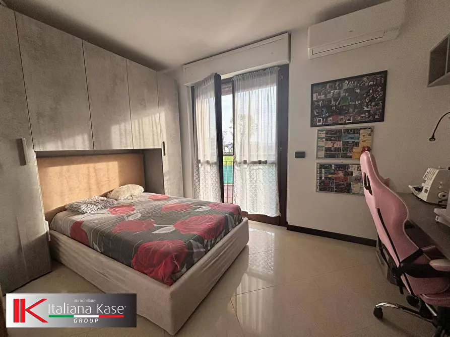 Immagine 19 di Appartamento in vendita  in Via Genova a San Benigno Canavese