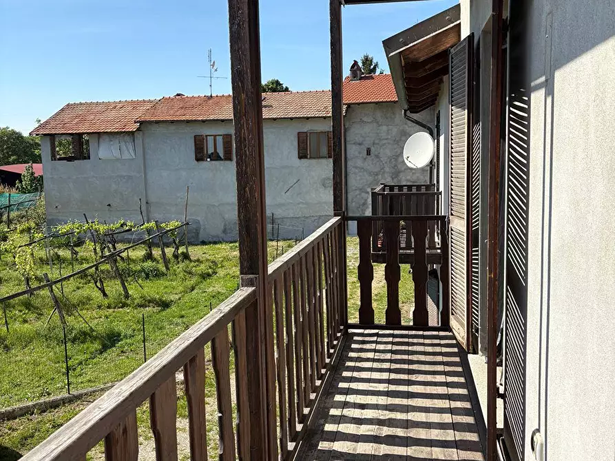 Immagine 3 di Casa semindipendente in affitto  in piazza mon signor ossola a Albiano D'ivrea