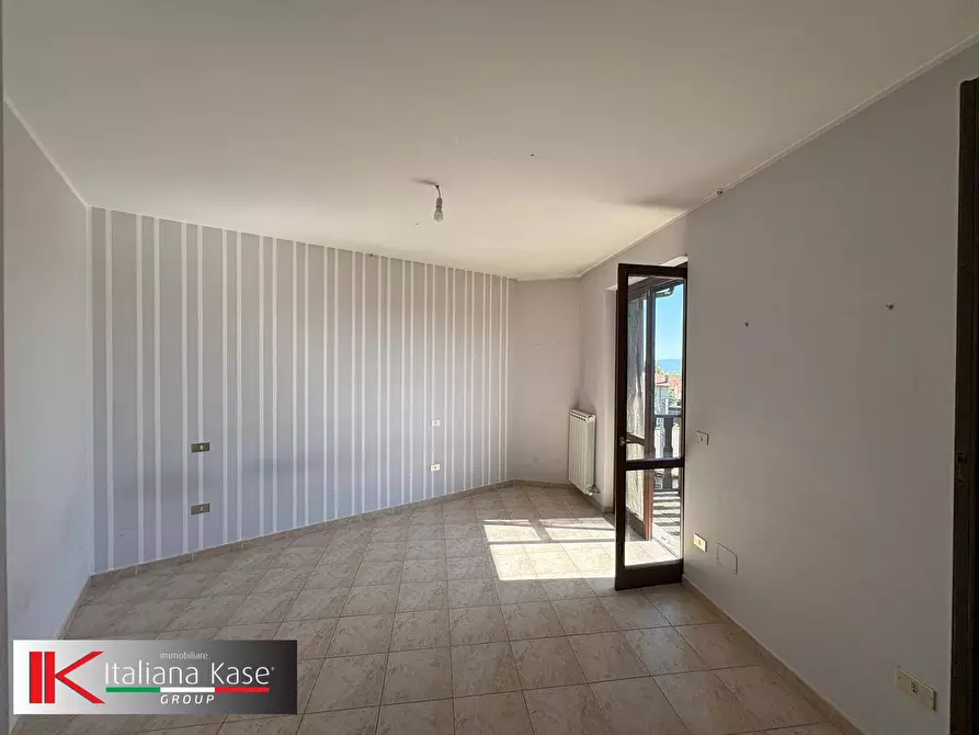 Immagine 14 di Casa semindipendente in affitto  in piazza mon signor ossola a Albiano D'ivrea