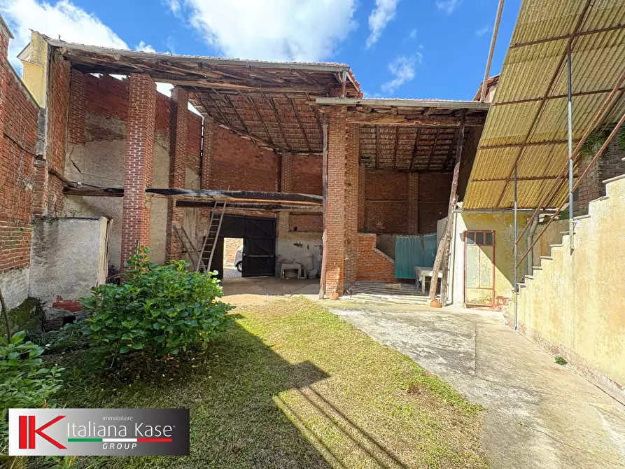 Immagine 14 di Casa semindipendente in vendita  in vicolo broglio 2 a Albiano D'ivrea
