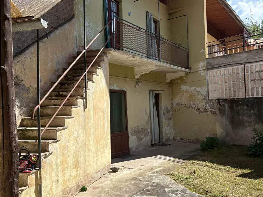 Immagine 16 di Casa semindipendente in vendita  in vicolo broglio 2 a Albiano D'ivrea