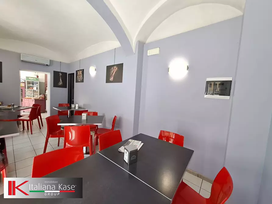 Immagine 13 di Attività commerciale in vendita  in C.so Italia a Bruino