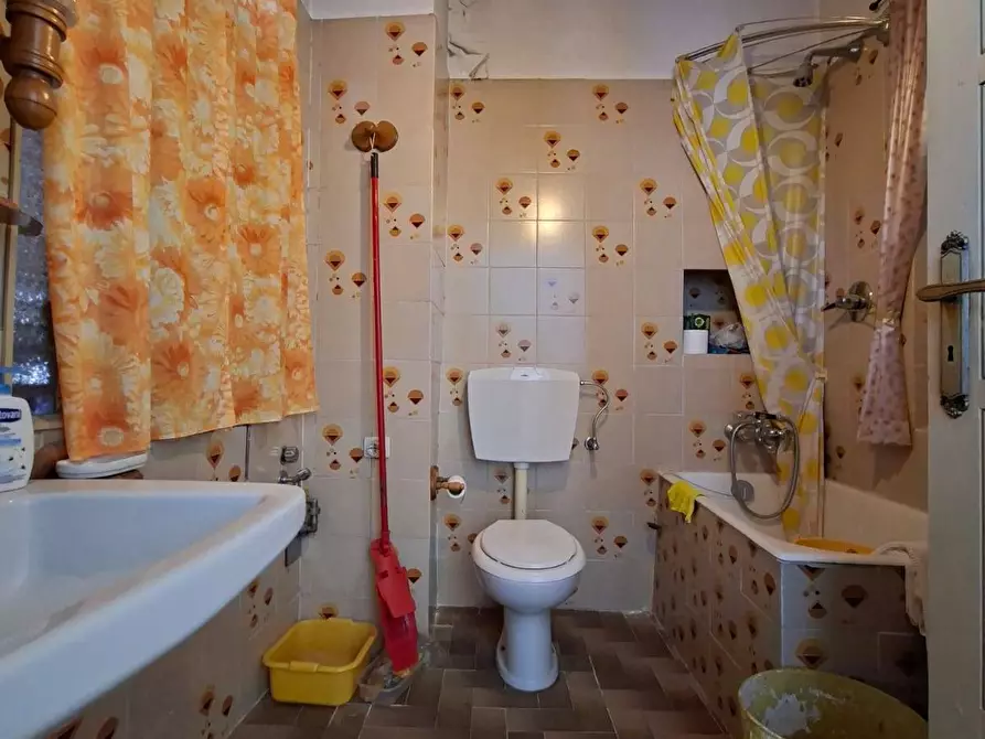 Immagine 23 di Casa semindipendente in vendita  in via vittorio veneto 128 a Caluso