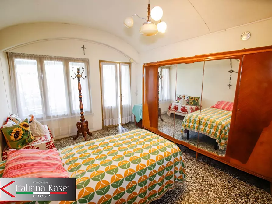 Immagine 17 di Casa semindipendente in vendita  in via vittorio veneto 128 a Caluso