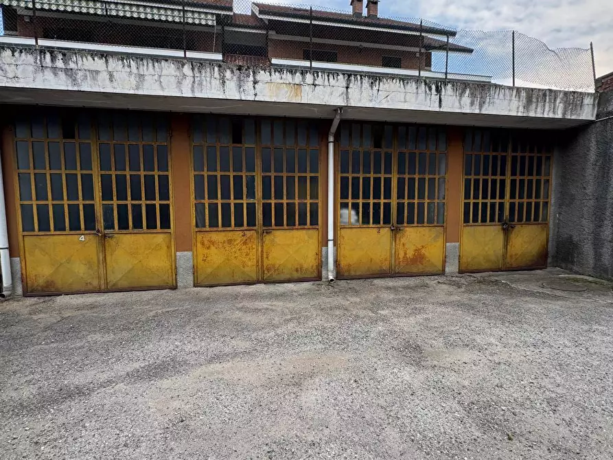 Immagine 1 di Box auto in vendita  in Via Rossini a Brandizzo