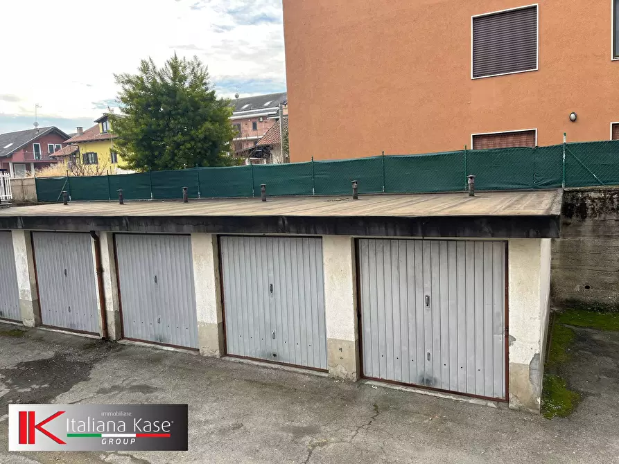 Immagine 3 di Box auto in vendita  in Via Berardi a Brandizzo