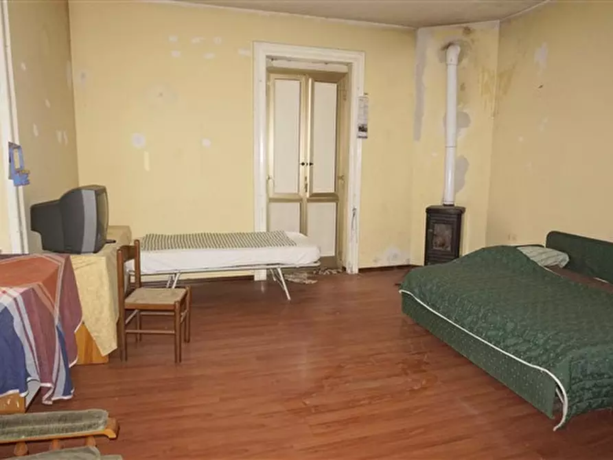 Immagine 16 di Palazzo in vendita  in via San Biagio a Spezzano Della Sila