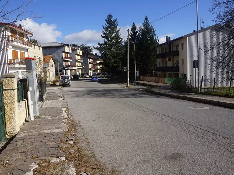 Immagine 13 di Terreno residenziale in vendita  a Spezzano Della Sila