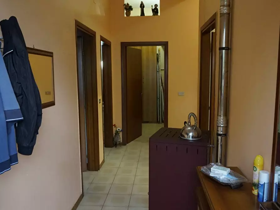 Immagine 2 di Appartamento in vendita  in via Bernardino Telesio a Spezzano Della Sila