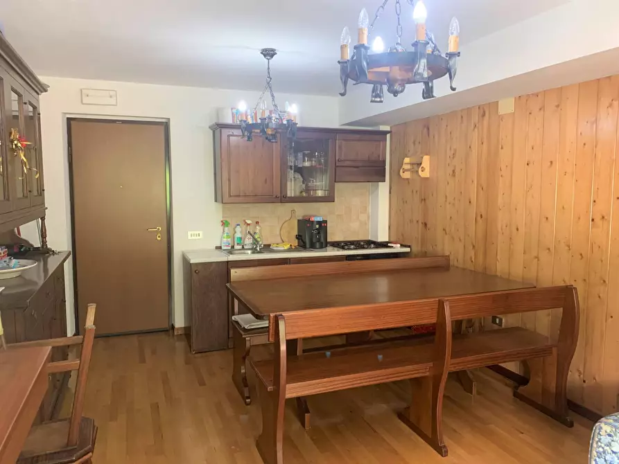 Immagine 3 di Appartamento in vendita  in via Catanzaro 2 a Spezzano Della Sila