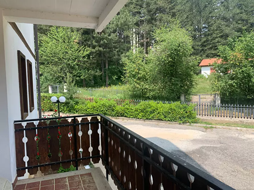 Immagine 12 di Appartamento in vendita  in via Catanzaro 2 a Spezzano Della Sila