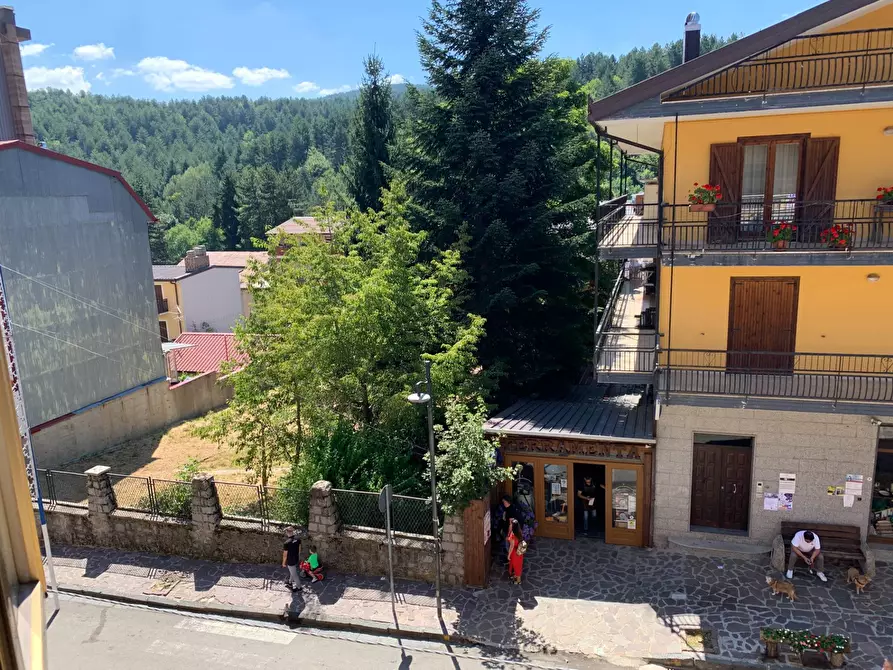 Immagine 2 di Appartamento in vendita  in VIA DEL TURISMO a Spezzano Della Sila