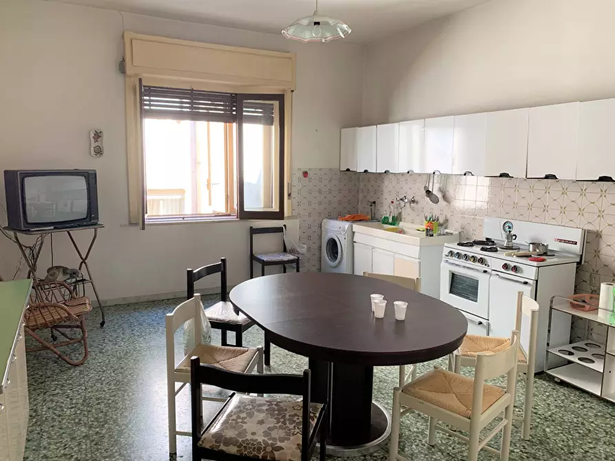 Immagine 5 di Appartamento in vendita  in VIA DEL TURISMO a Spezzano Della Sila