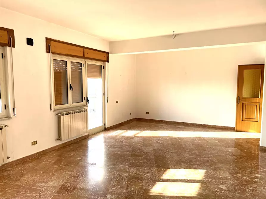 Immagine 10 di Appartamento in vendita  in via Roma 200 a Spezzano Della Sila