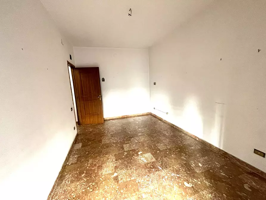 Immagine 19 di Appartamento in vendita  in via Roma 200 a Spezzano Della Sila