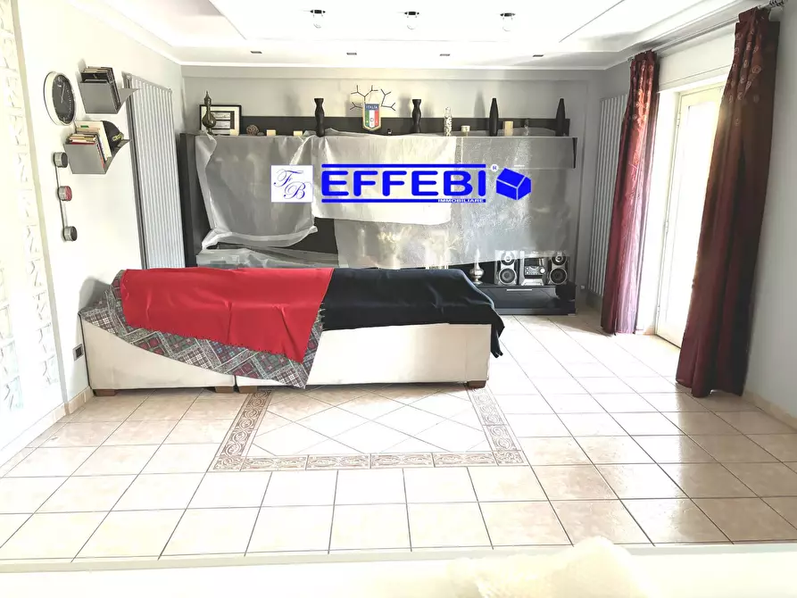 Immagine 3 di Appartamento in vendita  in via Fausto Gullo 69 a Casali Del Manco