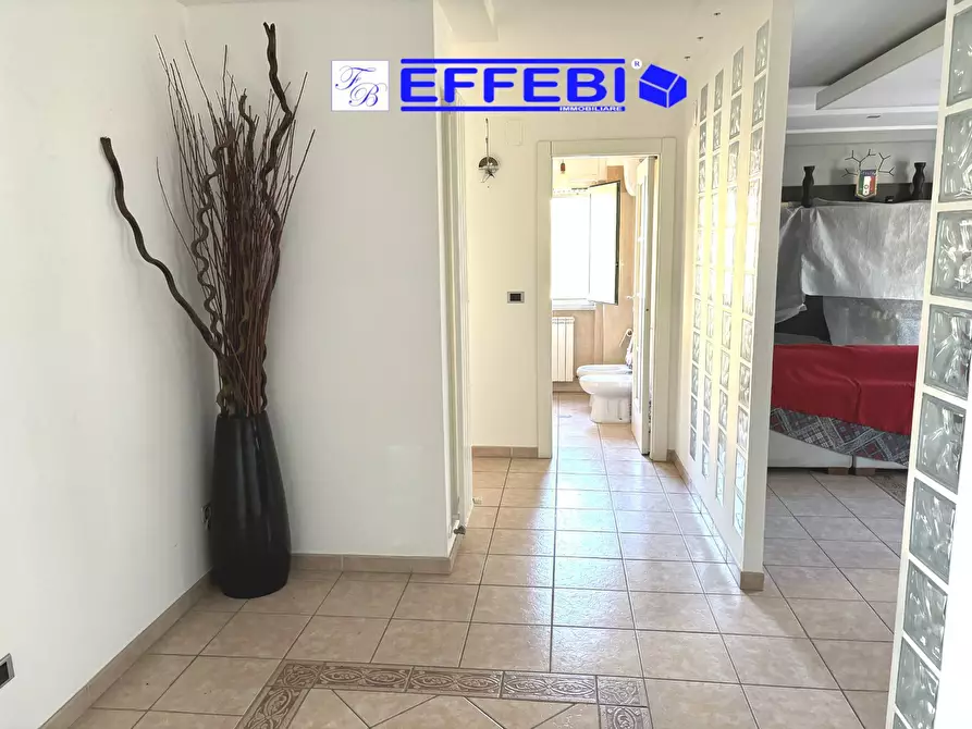 Immagine 5 di Appartamento in vendita  in via Fausto Gullo 69 a Casali Del Manco