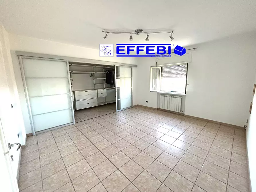 Immagine 7 di Appartamento in vendita  in via Fausto Gullo 69 a Casali Del Manco