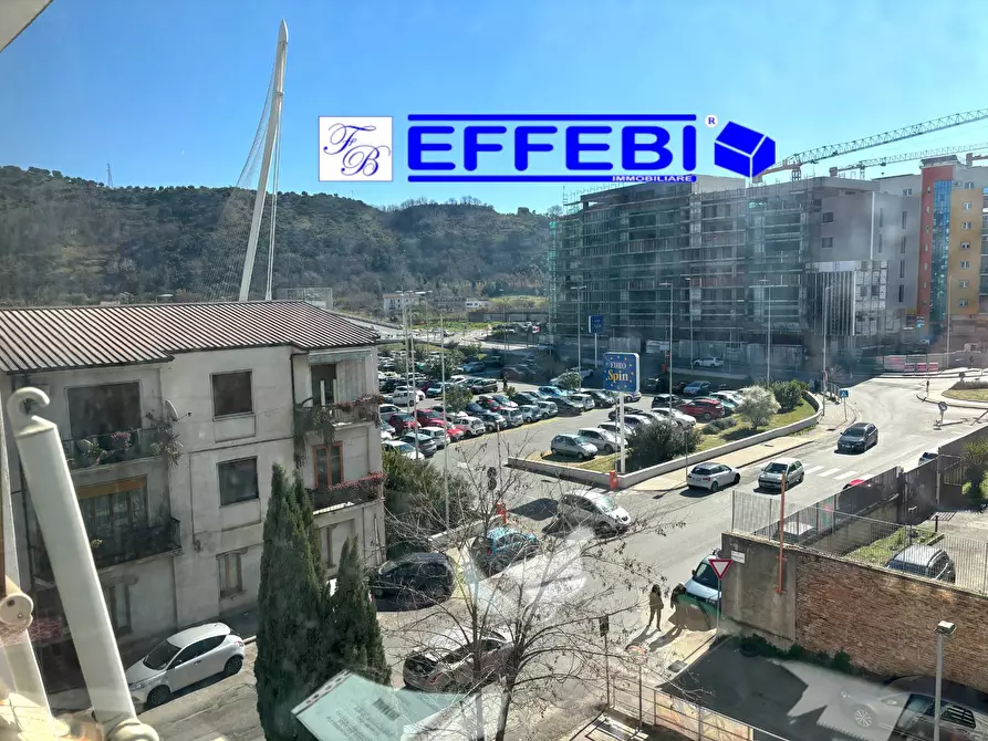 Immagine 9 di Ufficio in vendita  in viale Mancini a Cosenza