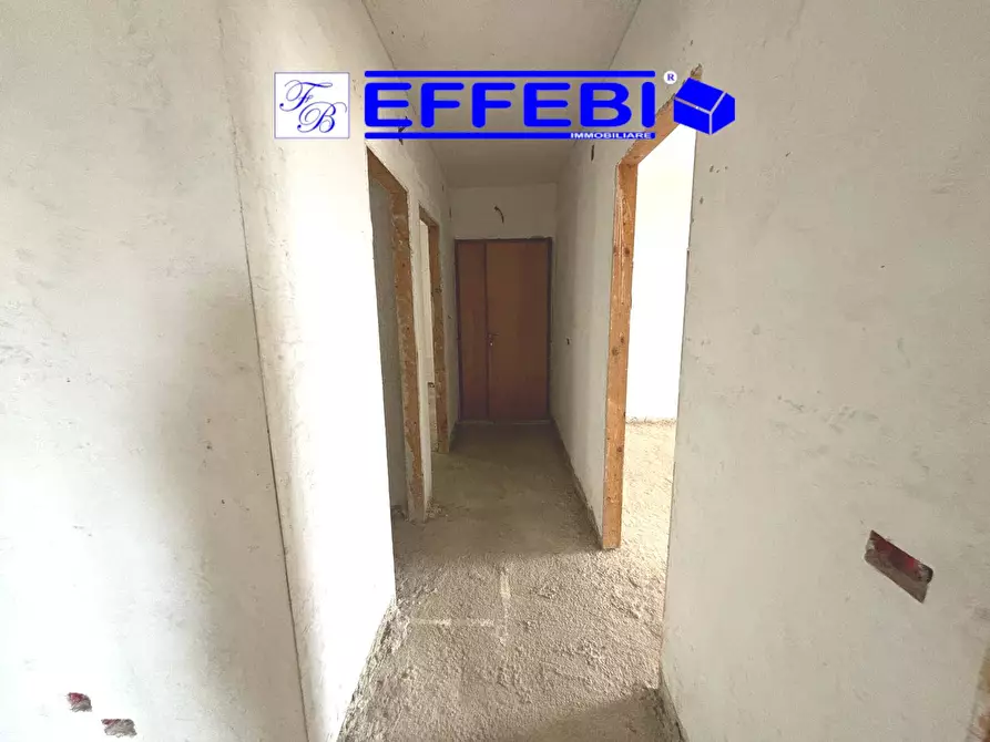 Immagine 3 di Appartamento in vendita  in via Fausto Gullo a Spezzano Della Sila