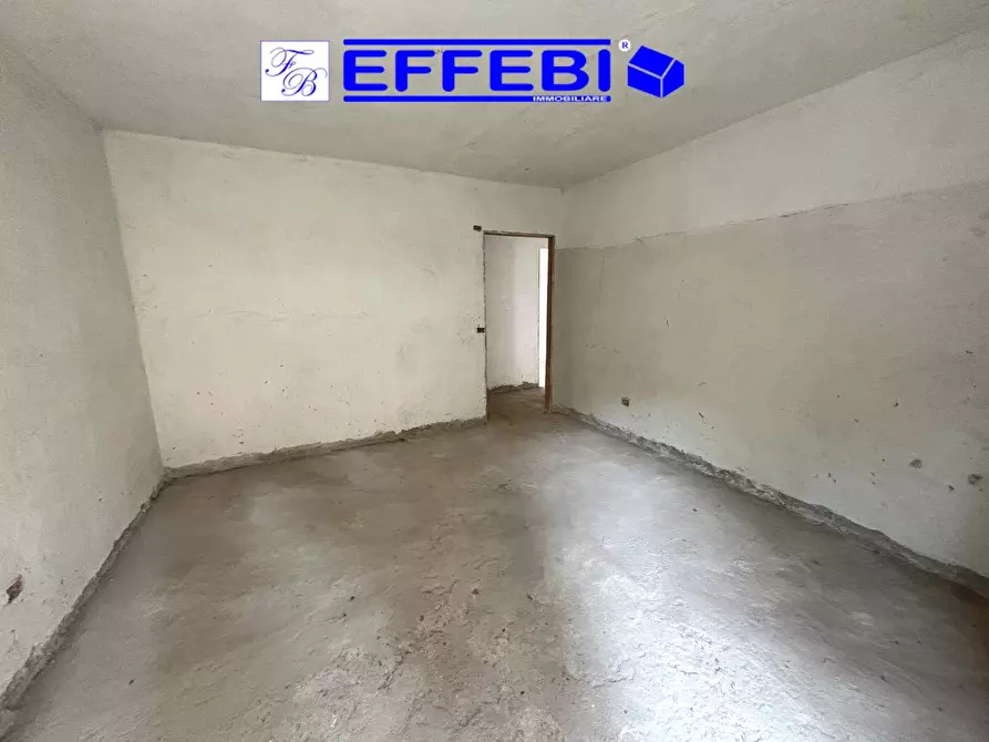 Immagine 6 di Appartamento in vendita  in via Fausto Gullo a Spezzano Della Sila