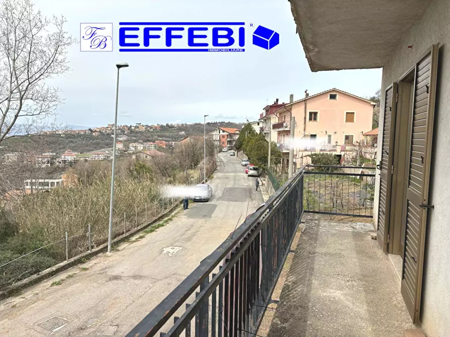 Immagine 23 di Appartamento in vendita  in via Fausto Gullo a Spezzano Della Sila