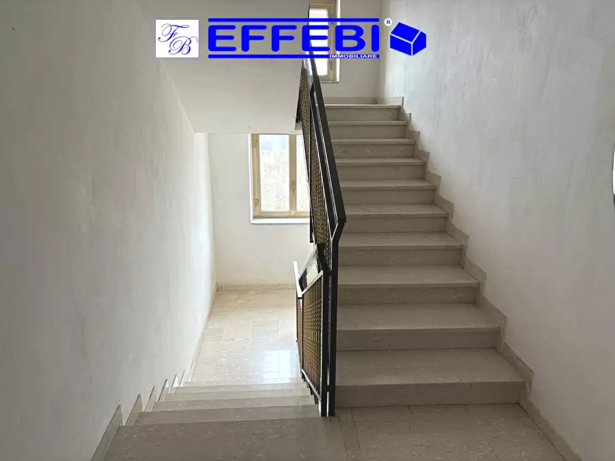 Immagine 2 di Appartamento in vendita  in via Fausto Gullo a Spezzano Della Sila