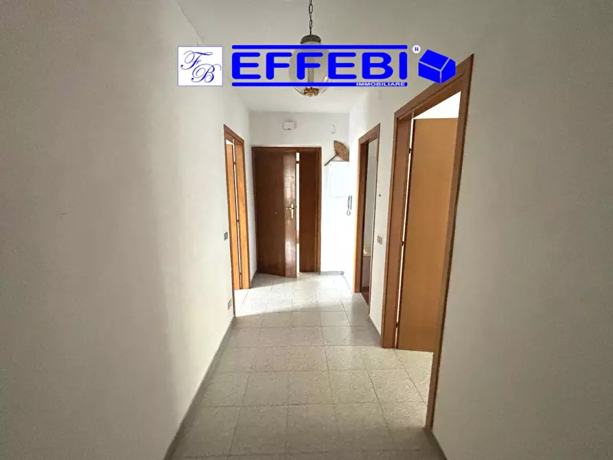 Immagine 4 di Appartamento in vendita  in via Fausto Gullo a Spezzano Della Sila