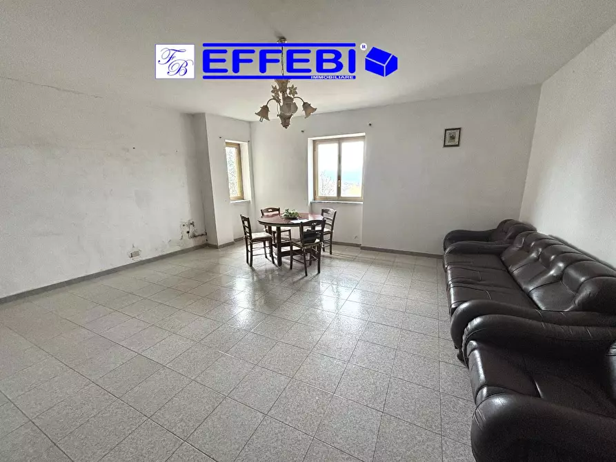 Immagine 5 di Appartamento in vendita  in via Fausto Gullo a Spezzano Della Sila