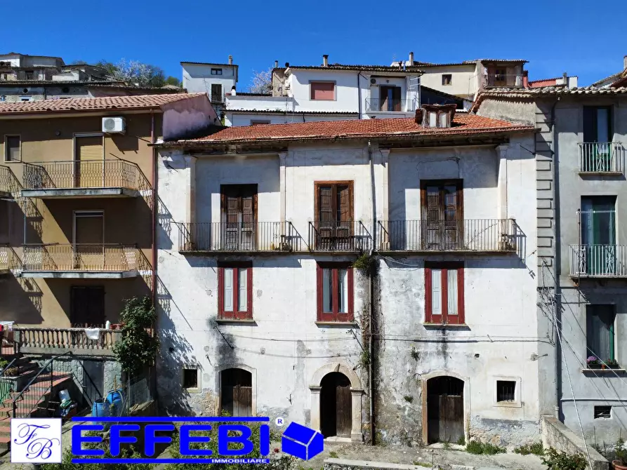 Immagine 4 di Palazzo in vendita  in via Giuseppe Mazzini a Mendicino