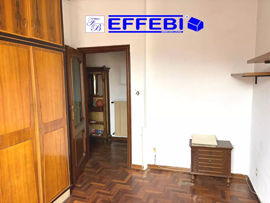 Immagine 11 di Appartamento in vendita  in via Hipponion 2 a Cosenza