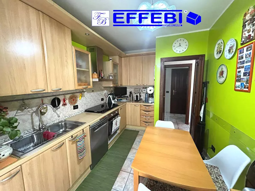 Immagine 5 di Appartamento in vendita  in via Fausto Gullo 69 a Casali Del Manco