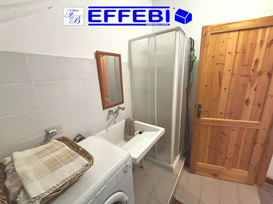 Immagine 5 di Agriturismo in vendita  in via roma 159 a Spezzano Della Sila