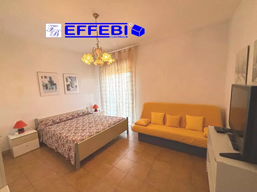 Immagine 9 di Agriturismo in vendita  in via roma 159 a Spezzano Della Sila