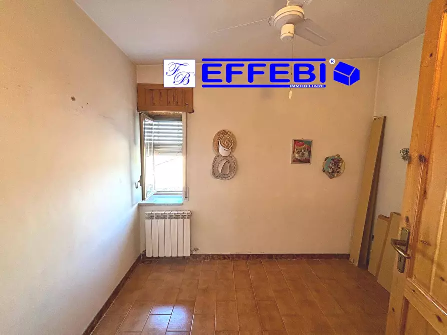 Immagine 18 di Agriturismo in vendita  in via roma 159 a Spezzano Della Sila