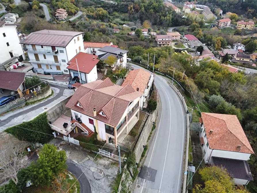 Immagine 3 di Casa indipendente in vendita  in via Dante Alighieri 73 a Casali Del Manco