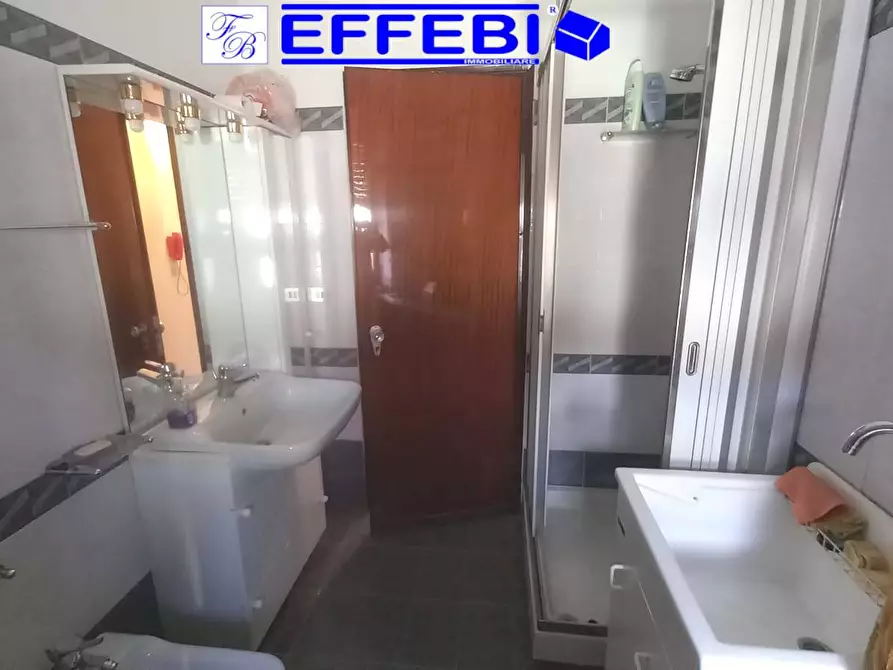 Immagine 14 di Appartamento in vendita  in via Aldo Moro 49 a Spezzano Della Sila