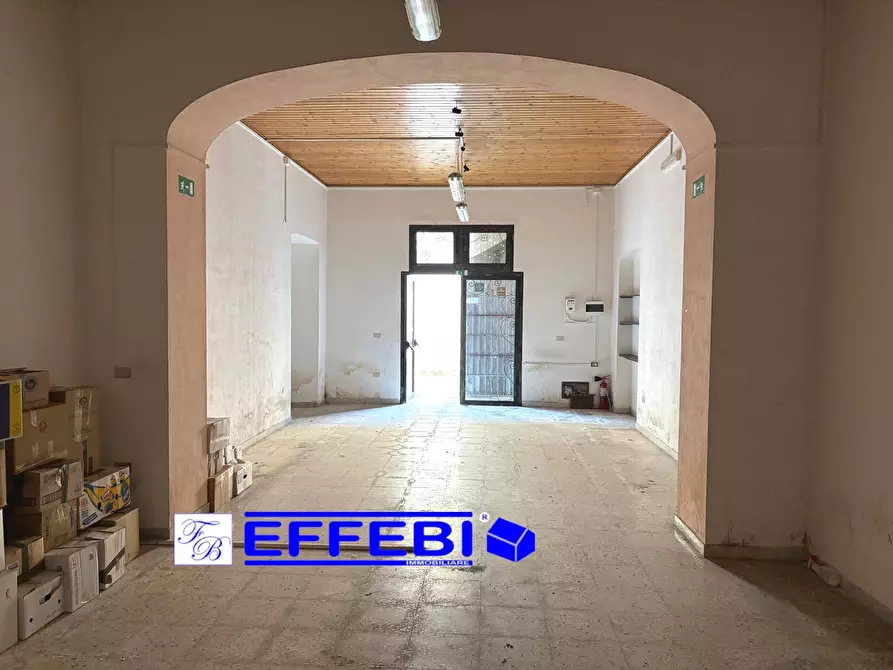Immagine 5 di Locale commerciale in vendita  in via Roma Spezzano Piccolo 58 a Casali Del Manco