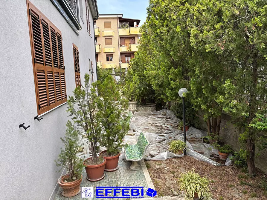 Immagine 15 di Villa in vendita  in via Don Milani a Altilia