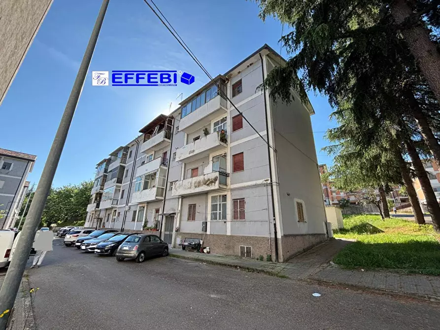 Immagine 4 di Appartamento in vendita  in Piazza Caulonia 1 a Cosenza