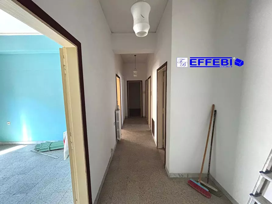 Immagine 5 di Appartamento in vendita  in Piazza Caulonia 1 a Cosenza