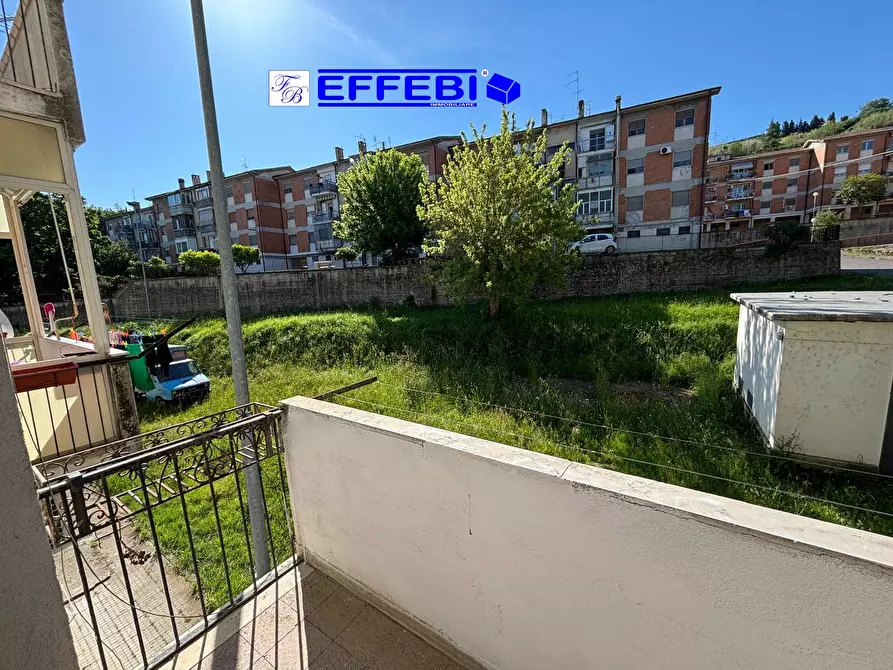 Immagine 10 di Appartamento in vendita  in Piazza Caulonia 1 a Cosenza