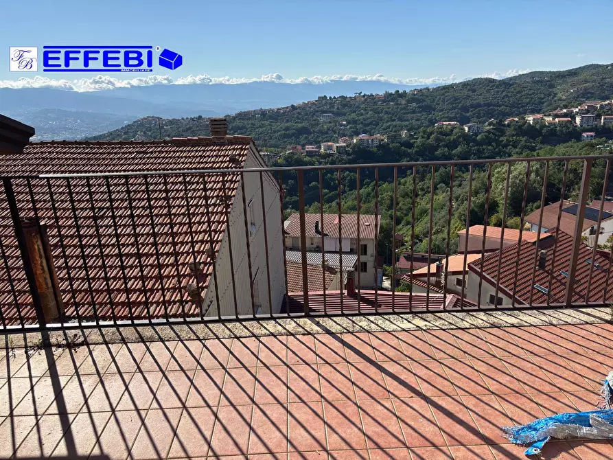 Immagine 13 di Appartamento in vendita  in via Roma 84 a Spezzano Della Sila